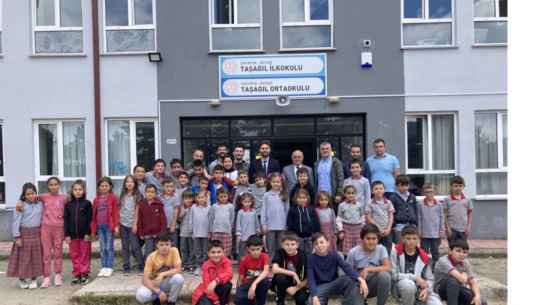 İlçe Milli Eğitim Müdürümüz Sayın Recep ÖZDEMİR Taşağıl İlk-Ortaokulunu Ziyaret Etti.